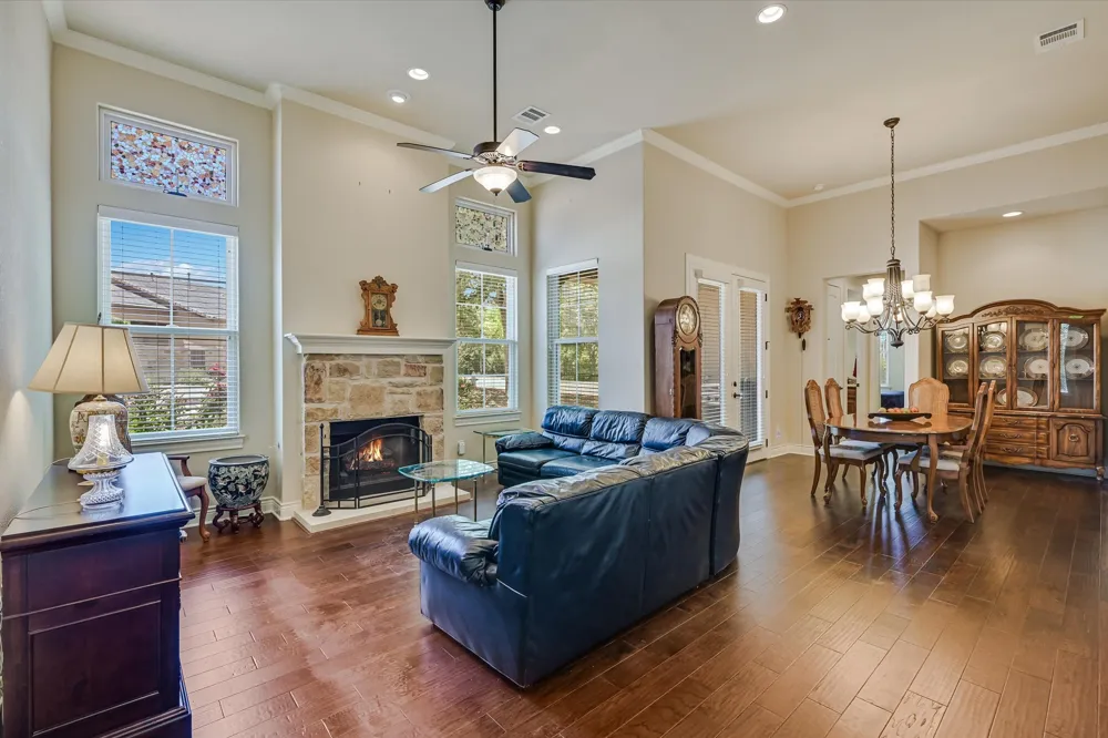 103 Rivalto Circle #1 Lakeway, TX 78734