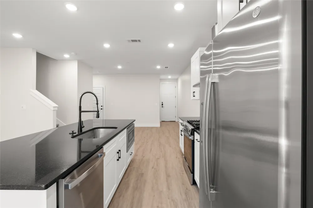 5510 Mobeetie Loop Bee Cave, TX 78738