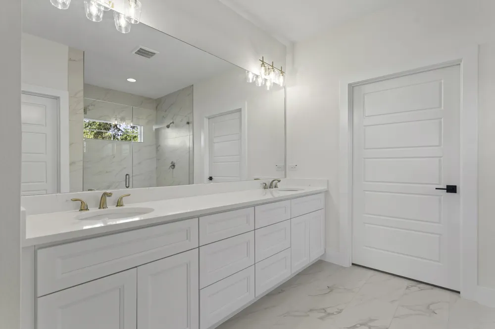 1901 N Chateau Lane Lane Kerrville, TX 78028