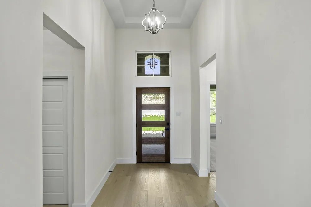 1901 N Chateau Lane Lane Kerrville, TX 78028