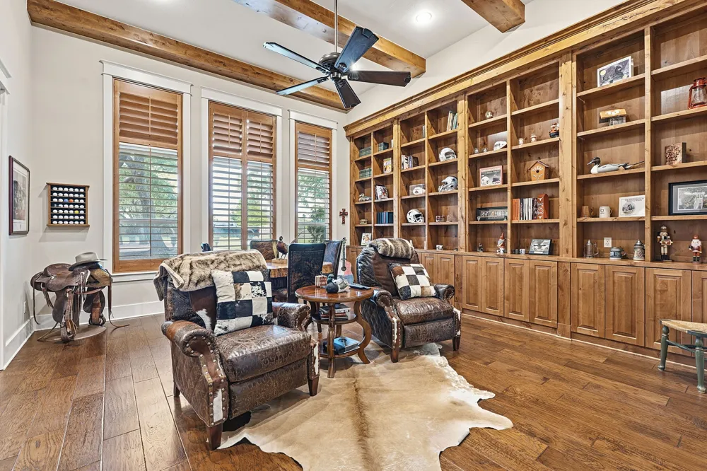 1550 Trebled Waters Trail Driftwood, TX 78619