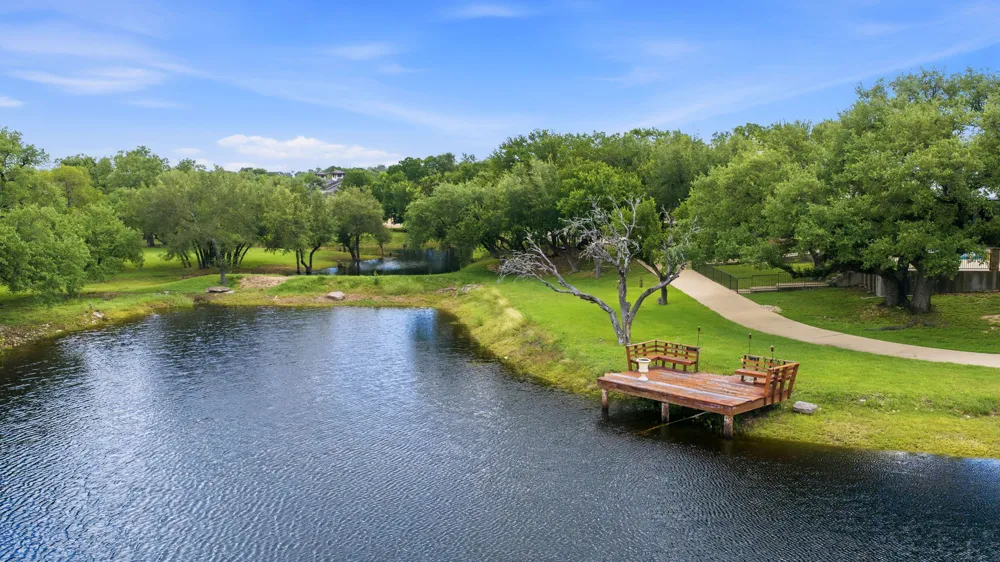1550 Trebled Waters Trail Driftwood, TX 78619