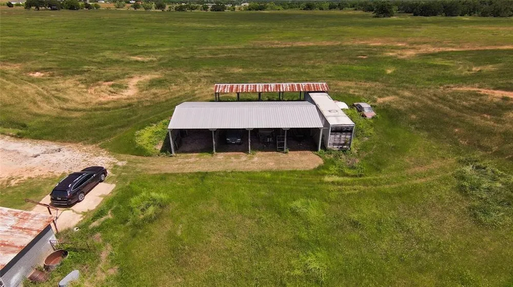 269 Balch Road Elgin, TX 78621