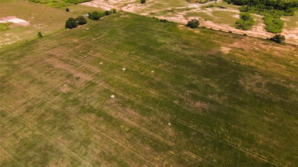 269 Balch Road Elgin, TX 78621