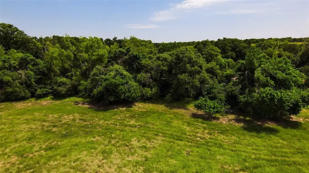 269 Balch Road Elgin, TX 78621