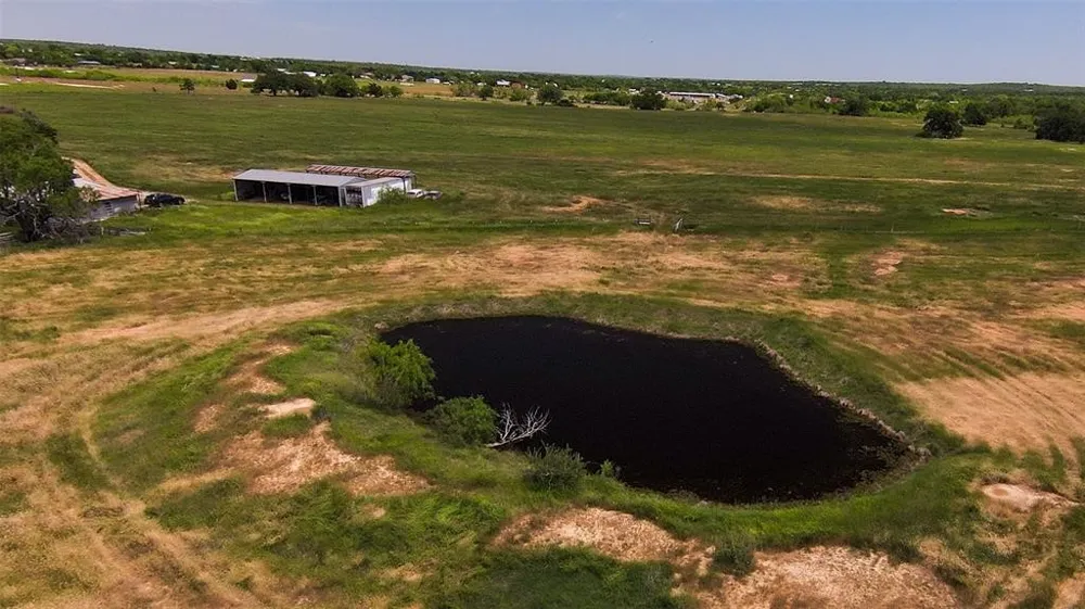 269 Balch Road Elgin, TX 78621