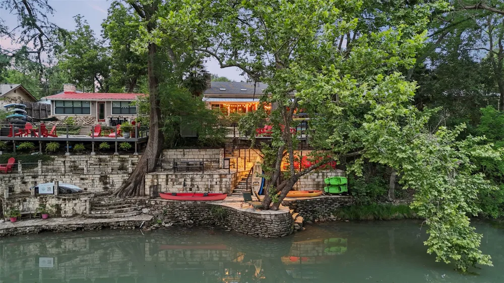 1728 Rocky River Canyon Lake, TX 78133