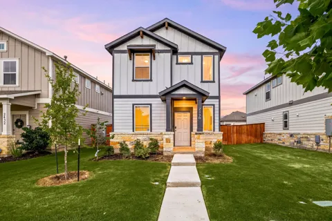 2456 Jack Nora Way