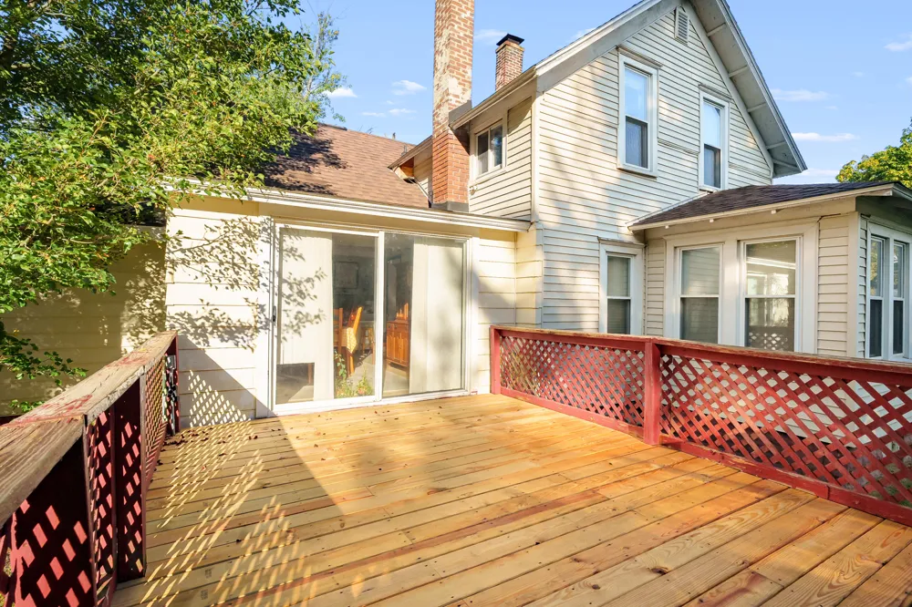 398 W Napier Avenue Benton Harbor, MI 49022
