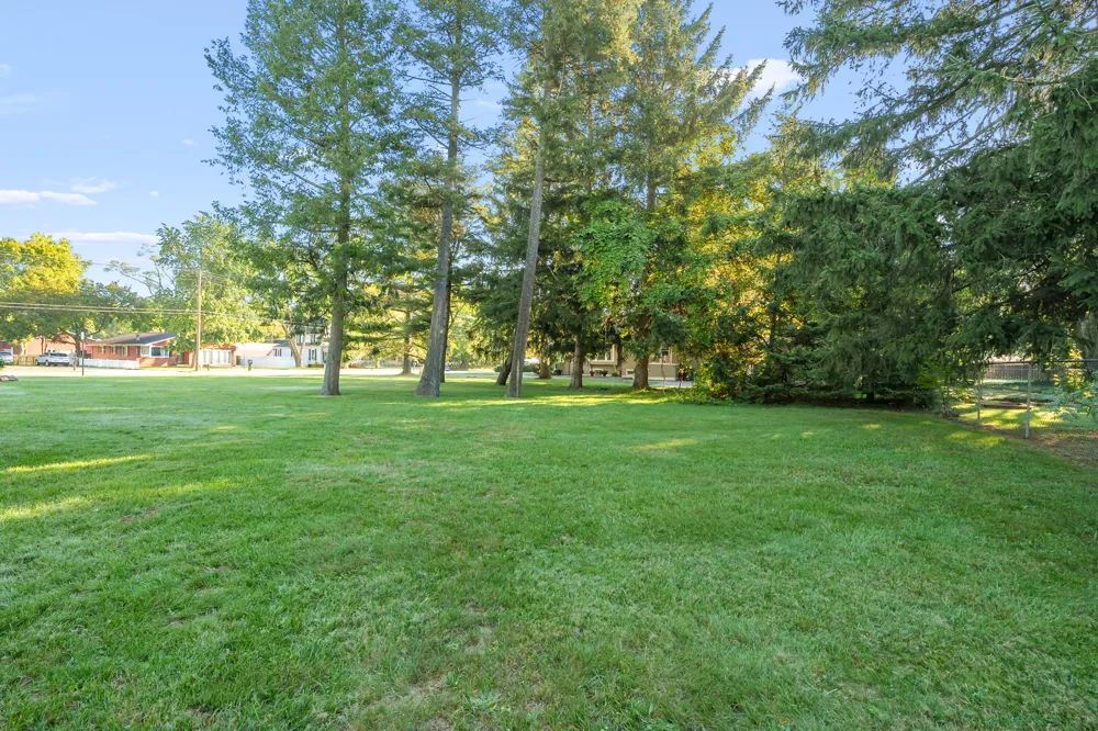 398 W Napier Avenue Benton Harbor, MI 49022