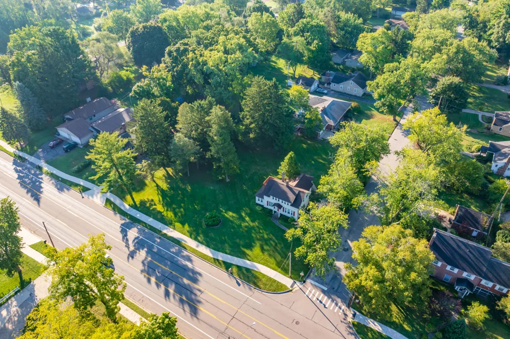 398 W Napier Avenue Benton Harbor, MI 49022