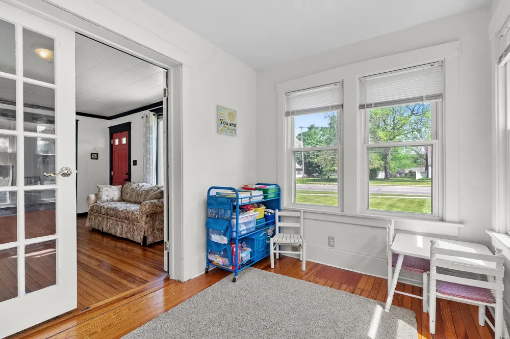 398 W Napier Avenue Benton Harbor, MI 49022