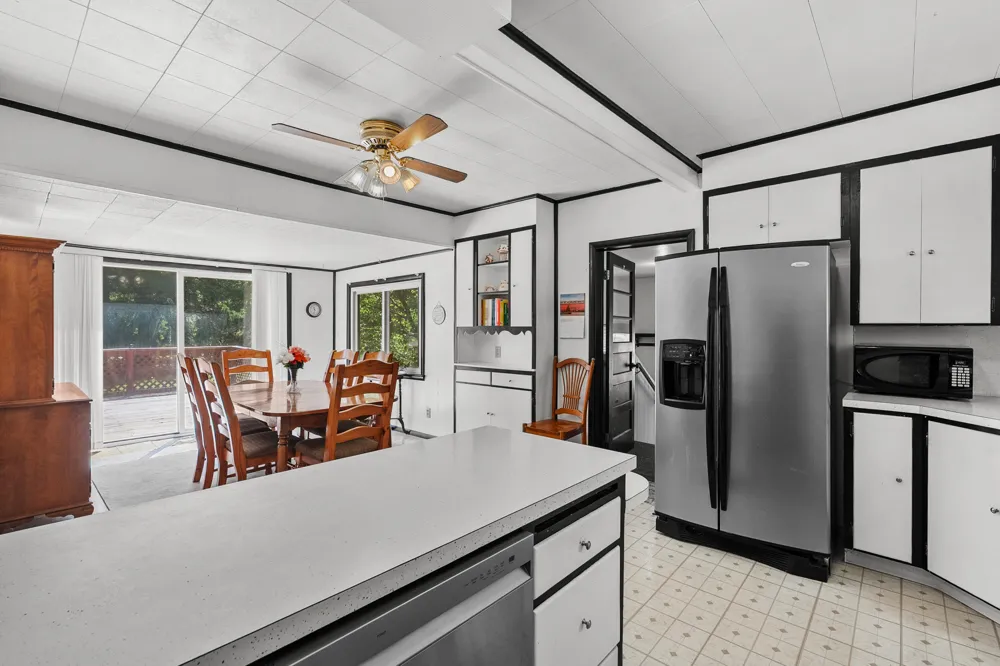 398 W Napier Avenue Benton Harbor, MI 49022