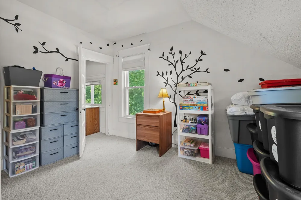 398 W Napier Avenue Benton Harbor, MI 49022