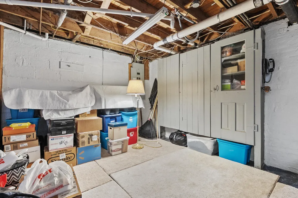 398 W Napier Avenue Benton Harbor, MI 49022