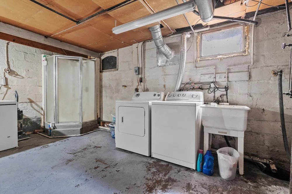 398 W Napier Avenue Benton Harbor, MI 49022