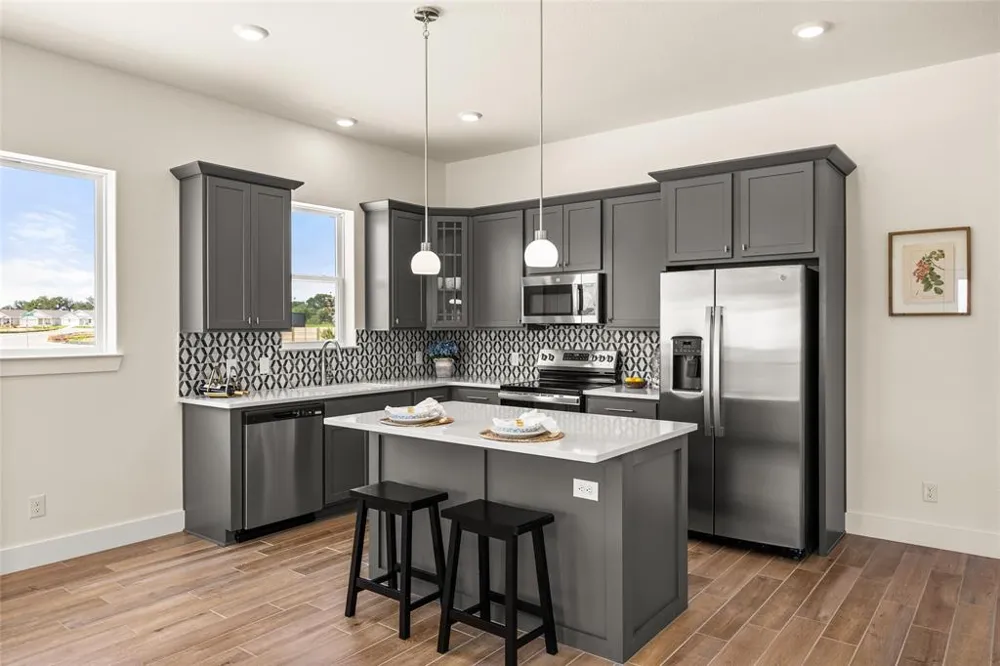 802 S Creek Street #100 Fredericksburg, TX 78624