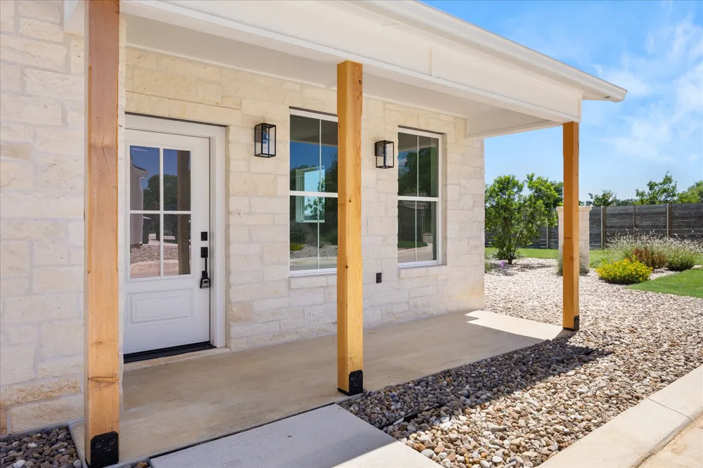 802 S Creek Street #100 Fredericksburg, TX 78624