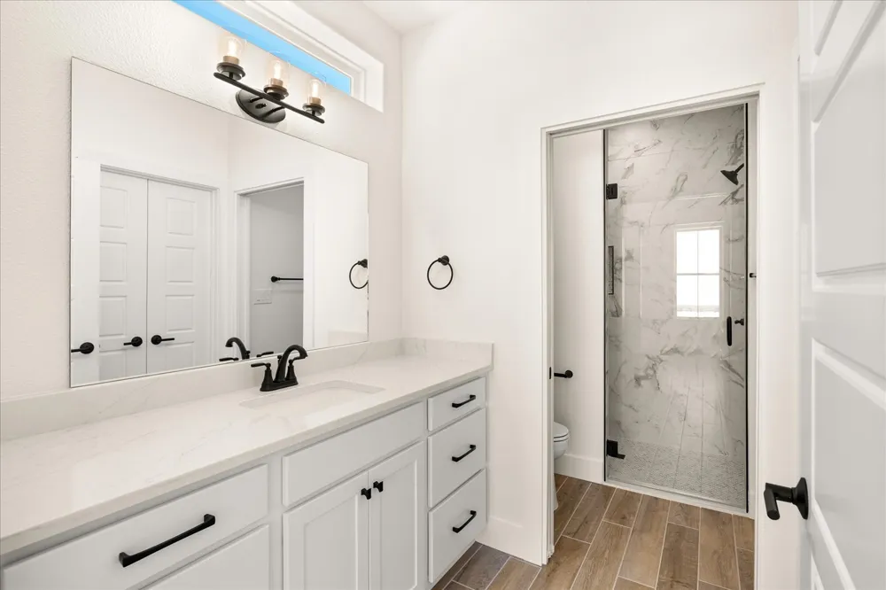 802 S Creek Street #100 Fredericksburg, TX 78624