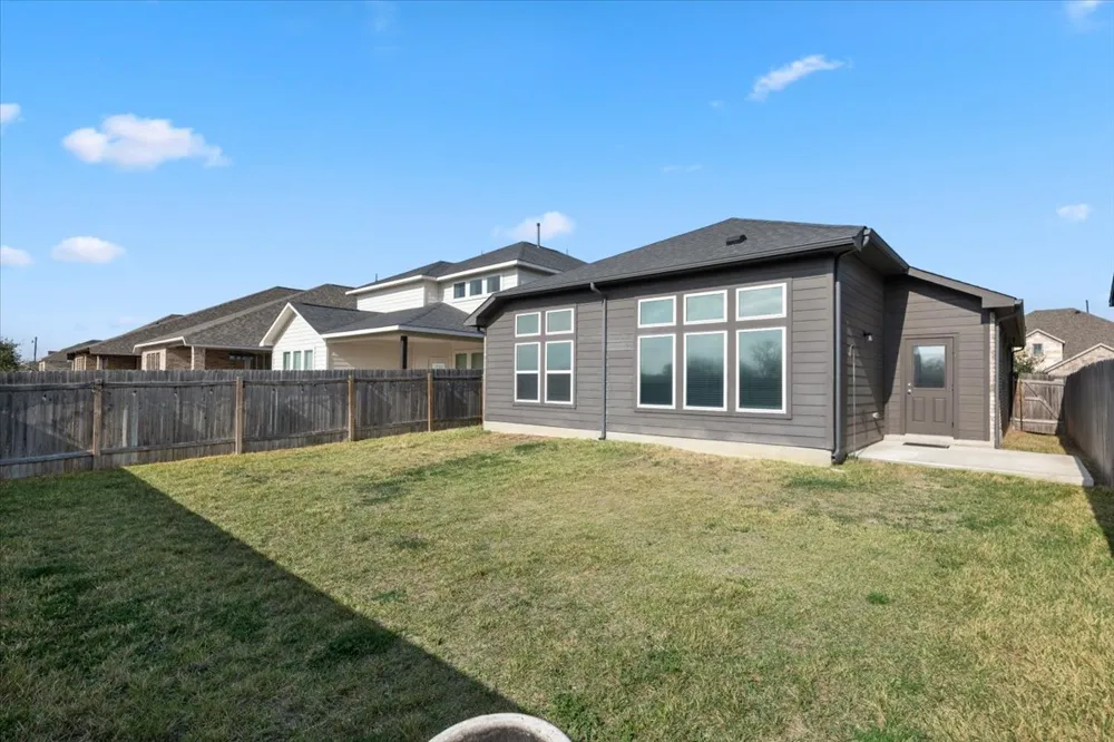 913 Blue Oak Boulevard San Marcos, TX 78666