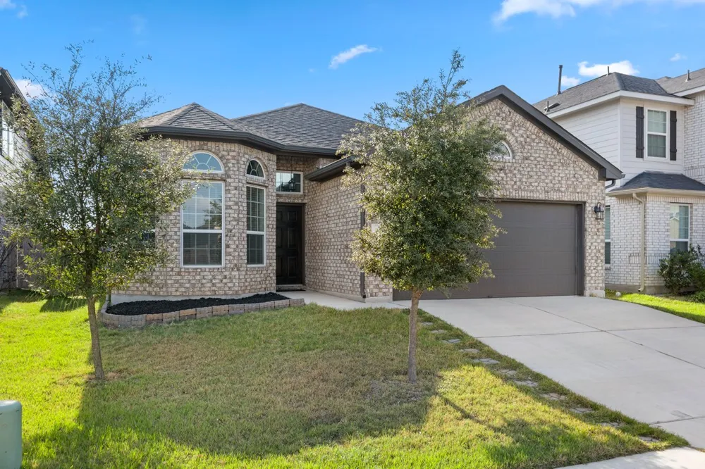 913 Blue Oak Boulevard San Marcos, TX 78666