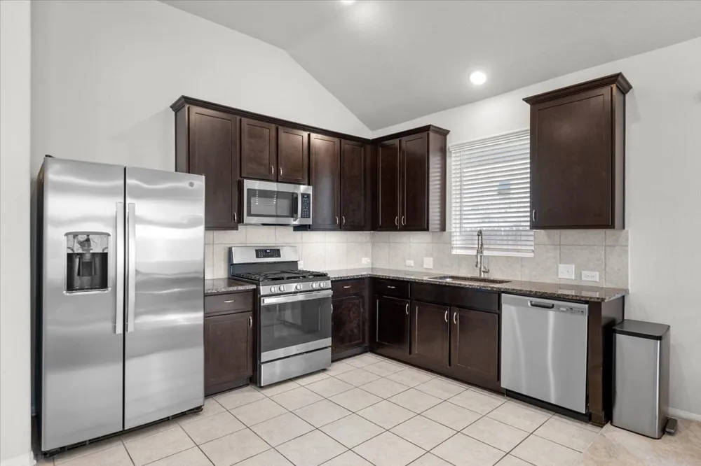 913 Blue Oak Boulevard San Marcos, TX 78666