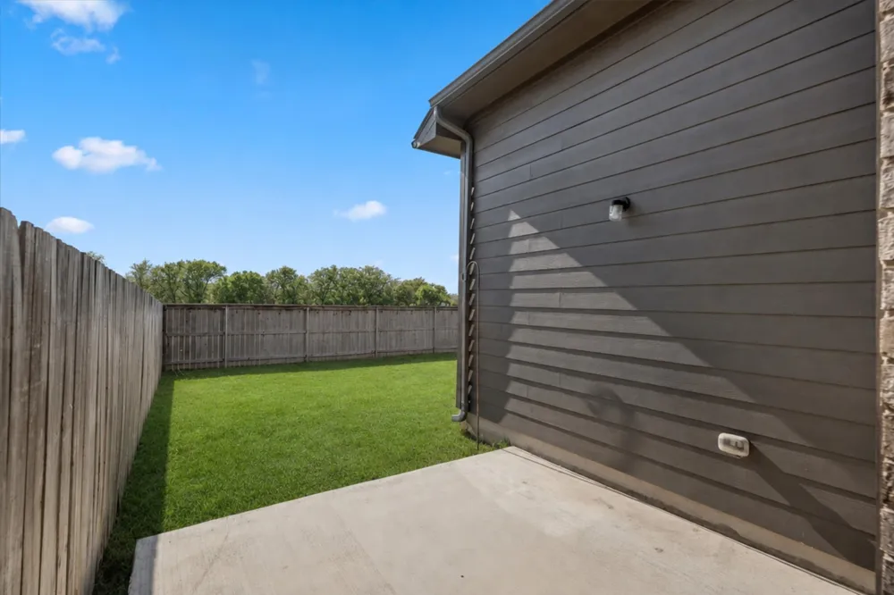 913 Blue Oak Boulevard San Marcos, TX 78666