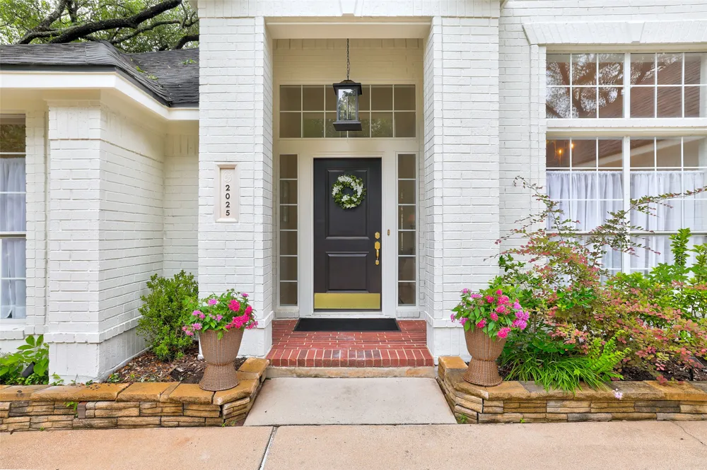 2025 Saint Andrews Drive Round Rock, TX 78664