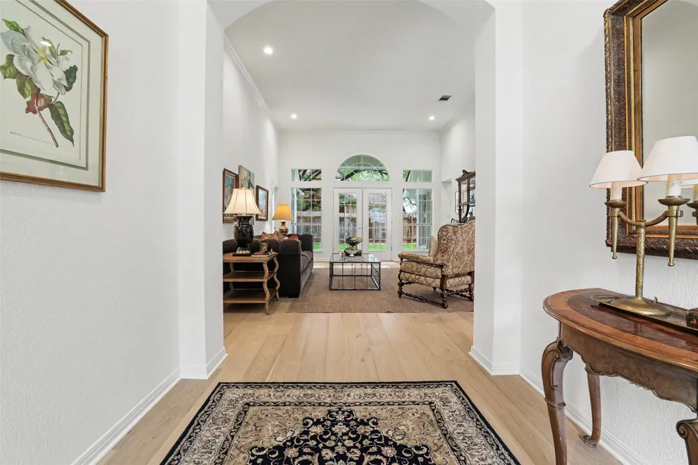 2025 Saint Andrews Drive Round Rock, TX 78664
