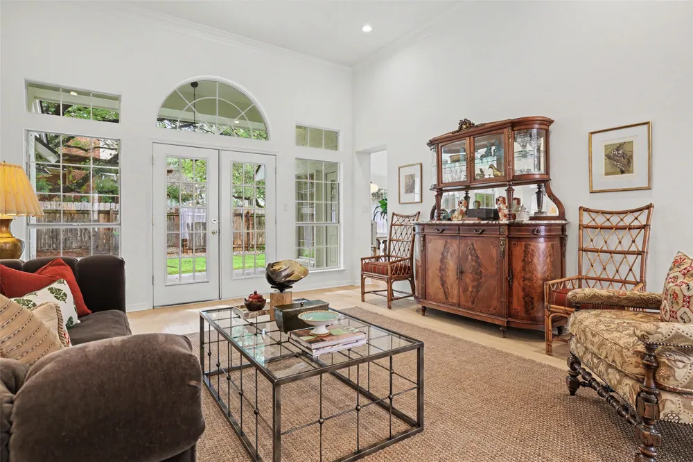 2025 Saint Andrews Drive Round Rock, TX 78664
