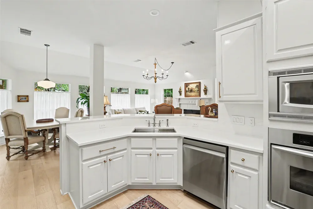 2025 Saint Andrews Drive Round Rock, TX 78664