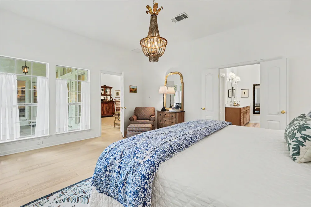 2025 Saint Andrews Drive Round Rock, TX 78664