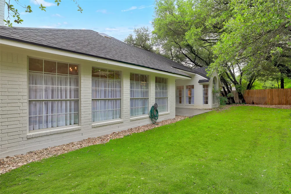 2025 Saint Andrews Drive Round Rock, TX 78664