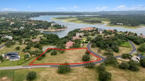 25701 Cliff Circle