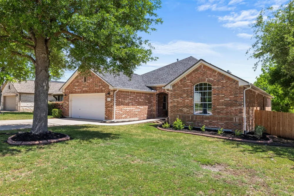 100 Stratton Court Austin, TX 78737