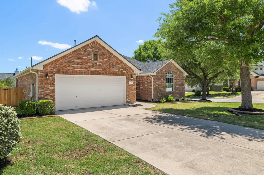 100 Stratton Court Austin, TX 78737