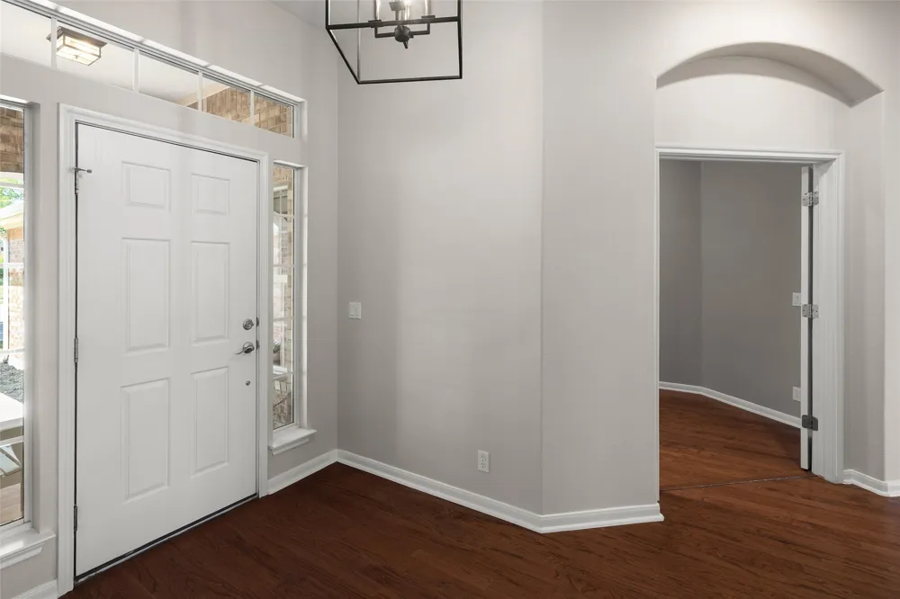 100 Stratton Court Austin, TX 78737