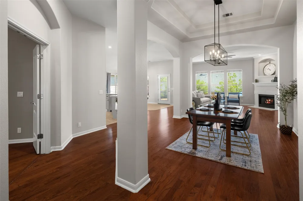 100 Stratton Court Austin, TX 78737