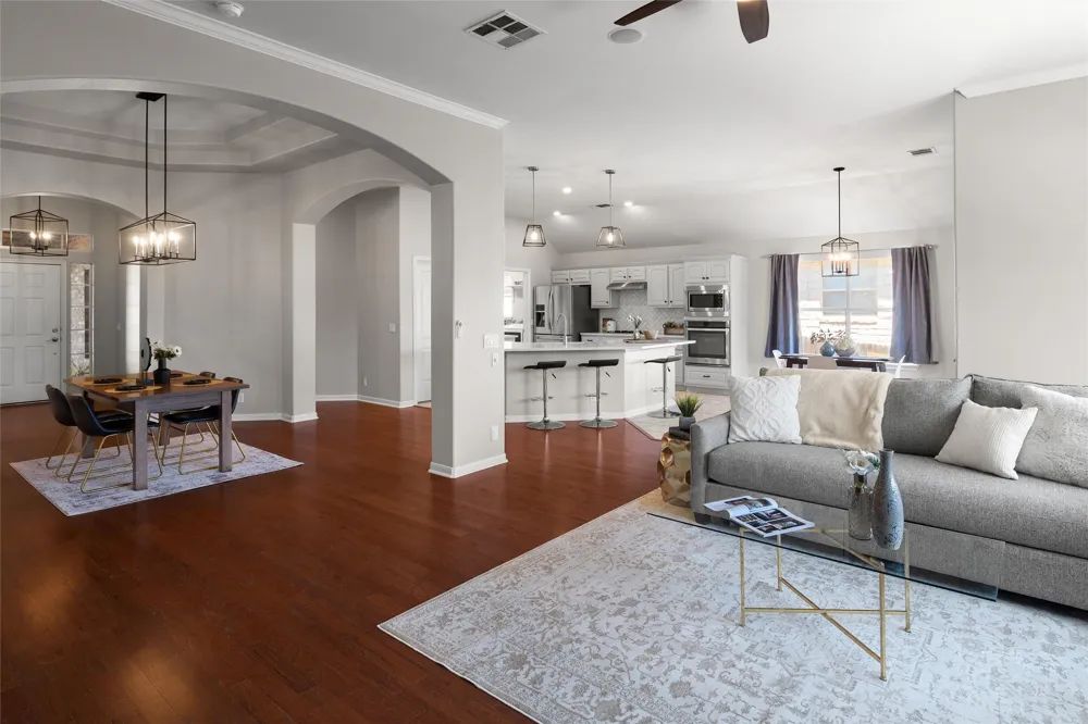 100 Stratton Court Austin, TX 78737