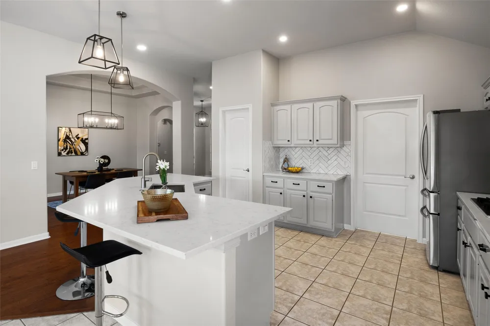 100 Stratton Court Austin, TX 78737