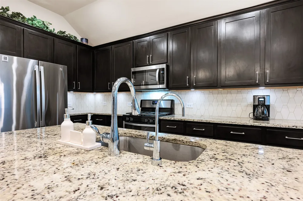4420 Jackies Drive Pflugerville, TX 78660
