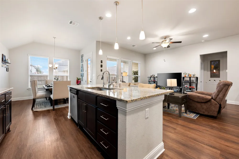 4420 Jackies Drive Pflugerville, TX 78660