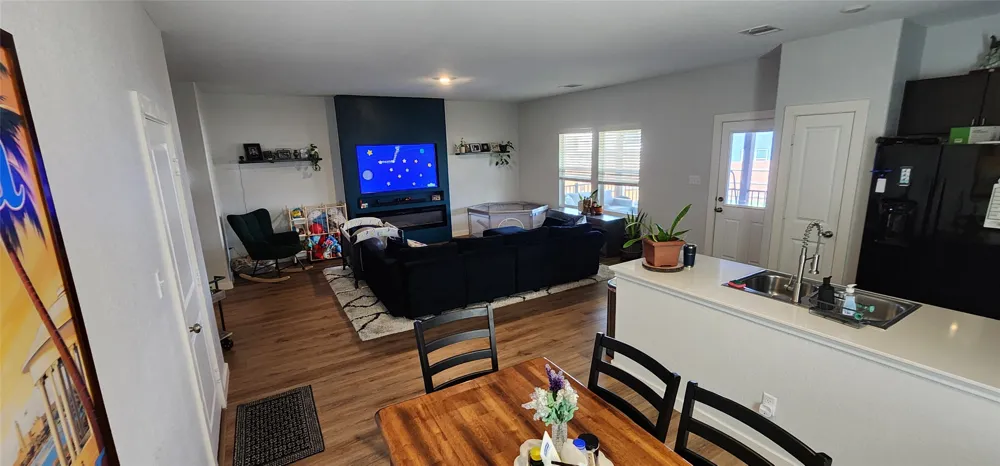 209 Standing Rock Ln Lane Marble Falls, TX 78654