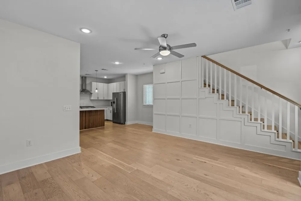 2827 Manor Road #2201 Austin, TX 78722