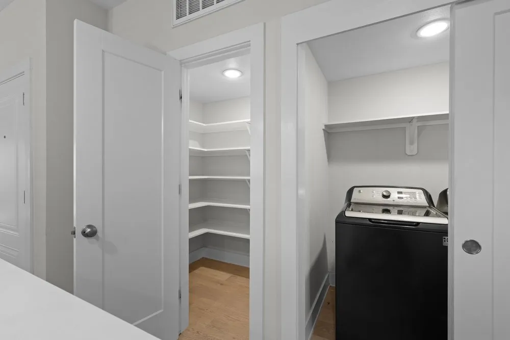 2827 Manor Road #2201 Austin, TX 78722