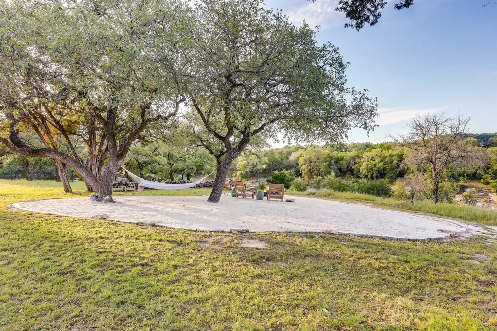 23614 Midway Drive Marble Falls, TX 78654