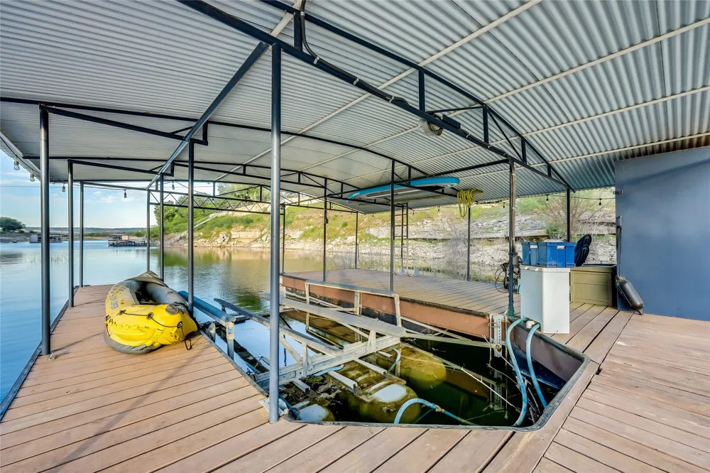 23614 Midway Drive Marble Falls, TX 78654