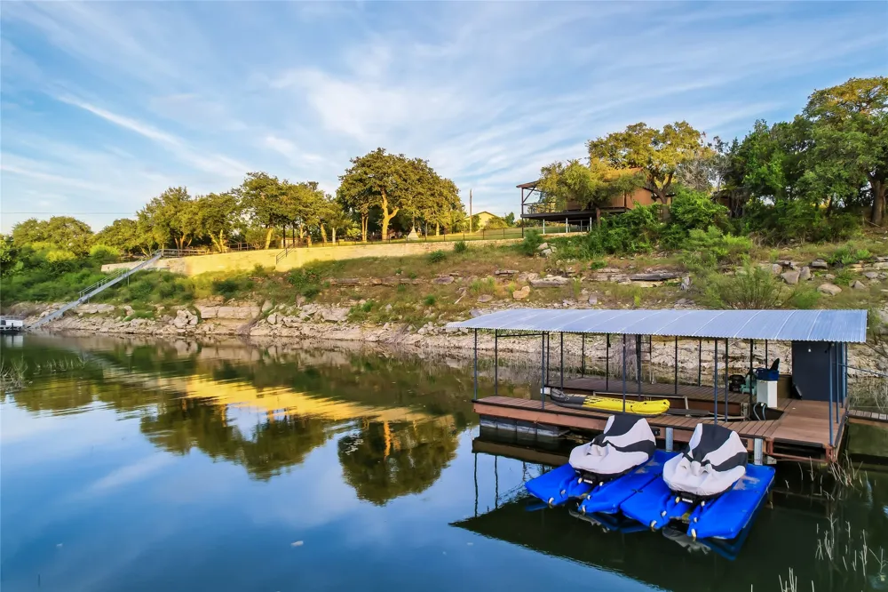 23614 Midway Drive Marble Falls, TX 78654