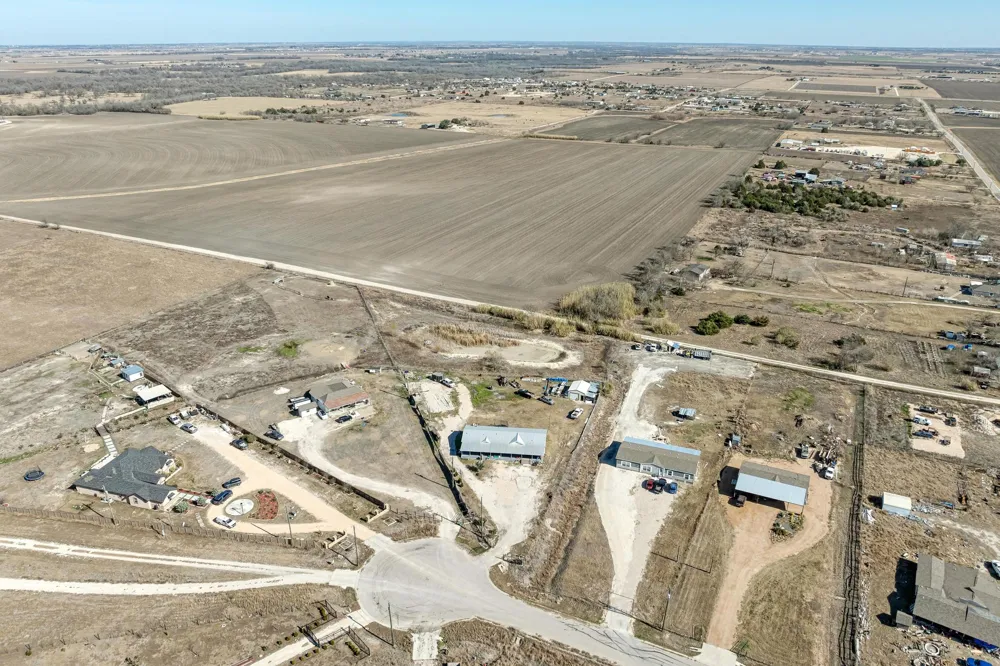 20113 Maynard Court Coupland, TX 78615