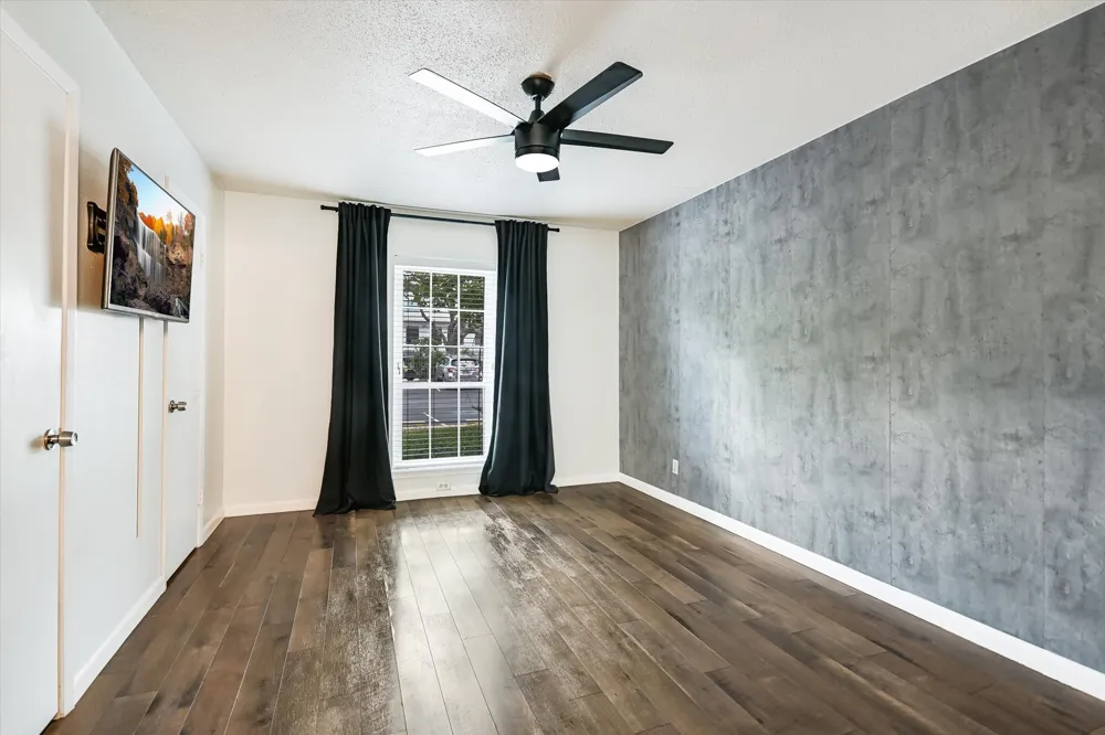 2425 Ashdale Drive #32 Austin, TX 78757